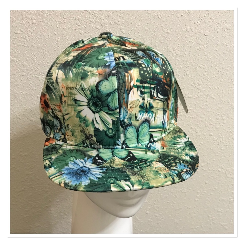 Green Daisy Snapback Cap